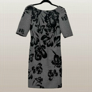 Donna Ricco Black and White Houndstooth Floral Cocktail Sheath Dress Knee length